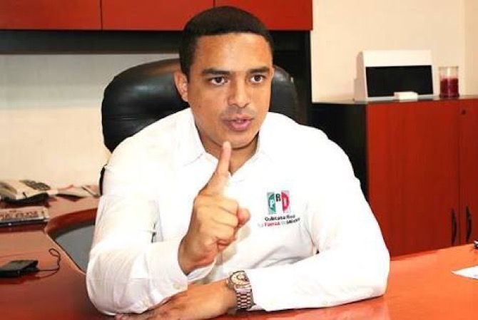 Raymundo aun no acepta debate