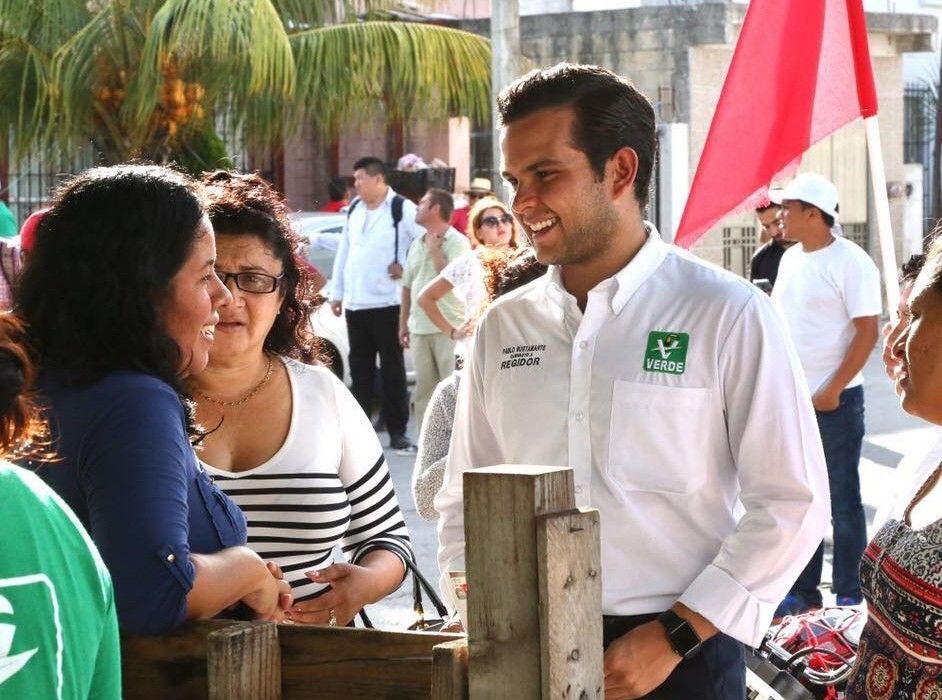 Machuca se retira de la contienda en Cancún; firman los tres partidos la inscripción de sustituto