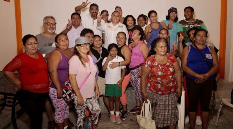 Priístas de Puerto Aventuras se suman a la campaña de Cristina Torres