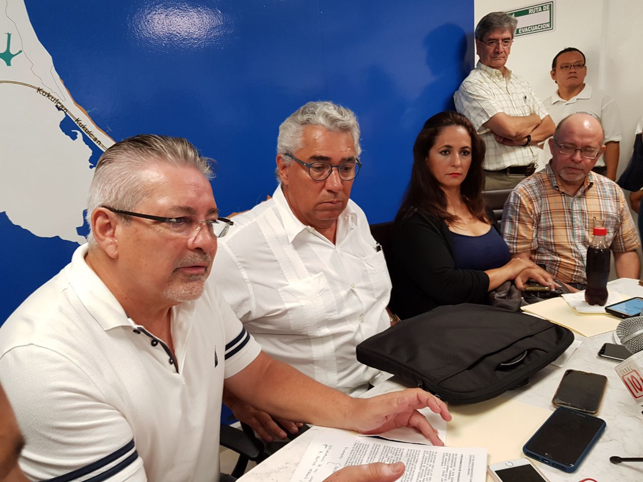 Empresarios y colegios respaldan polémica Ley de Asentamientos Humanos