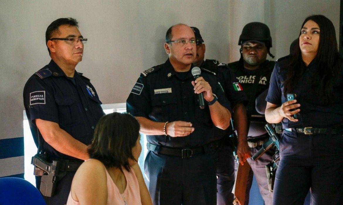 Aplicará Solidaridad reestructuración y homologación salarial a personal policial
