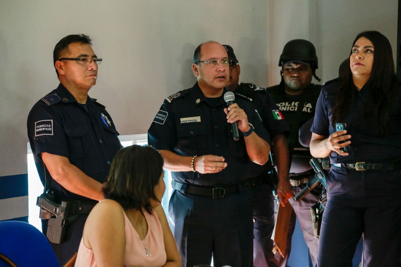 Aplicará Solidaridad reestructuración y homologación salarial a personal policial