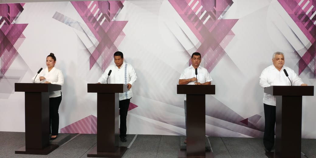 Tunden al “cambio” en debate de Chetumal | Se ausenta candidato de MORENA