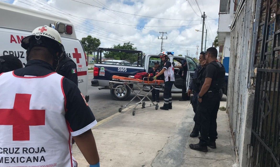 Denuncia Niurka que hombres armados ingresaron en Casa de Campaña