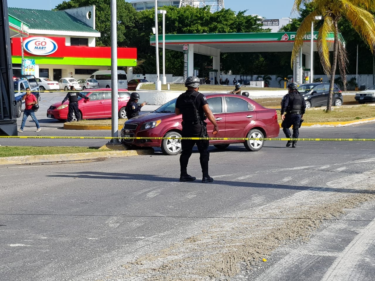 Balean a automovilista en el Kilómetro Cero