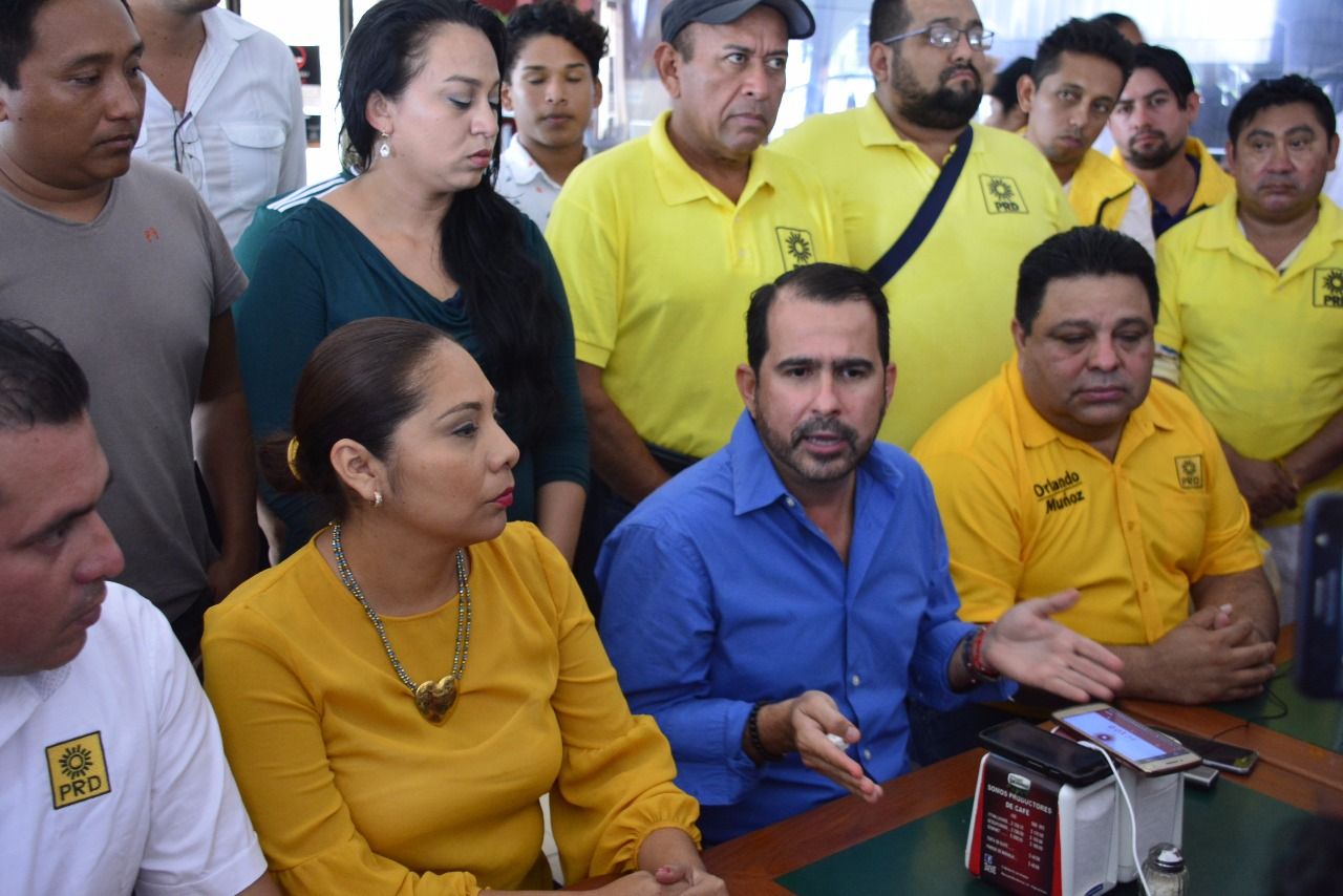 Jorge Aguilar desconoce a perredistas que apoyaron a Laura Beristain
