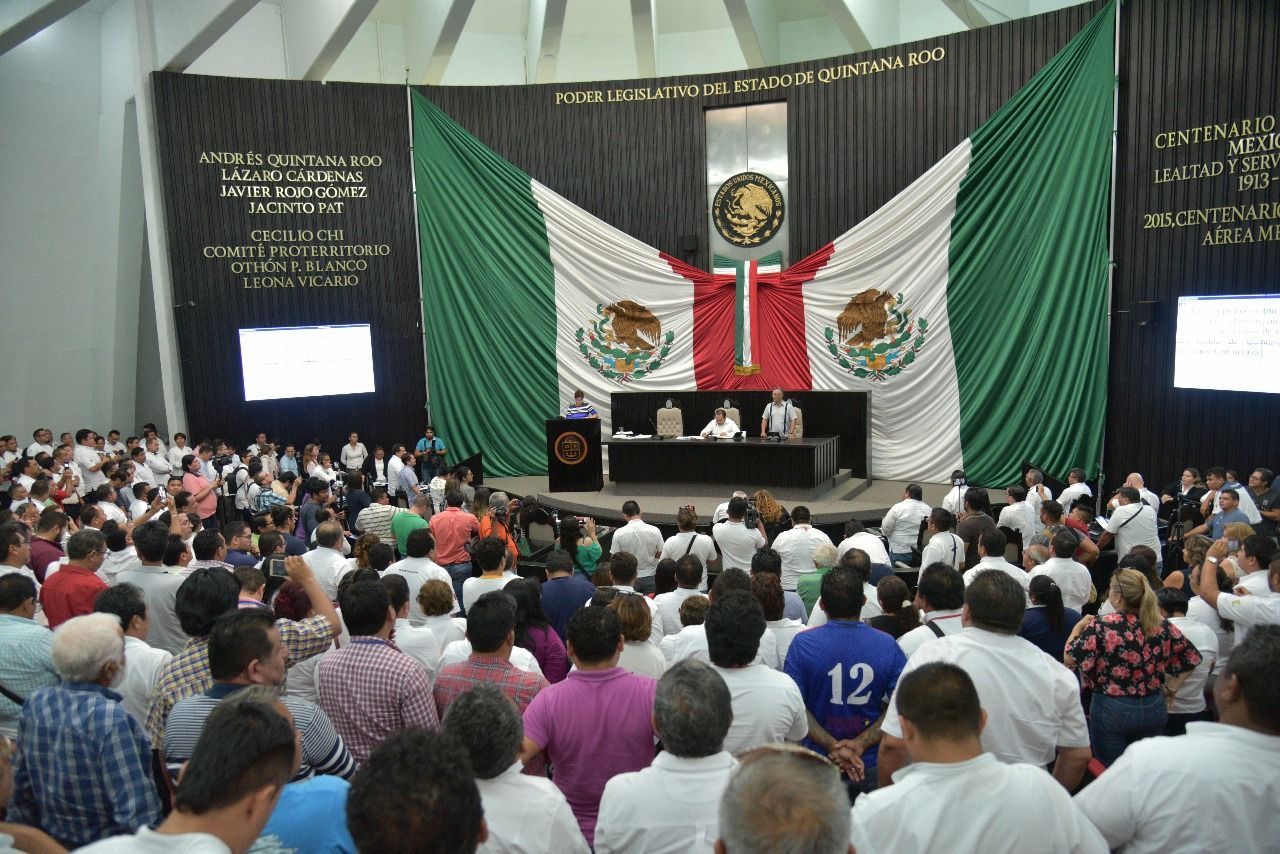 Pedirán comparecencia del Fiscal ante Congreso