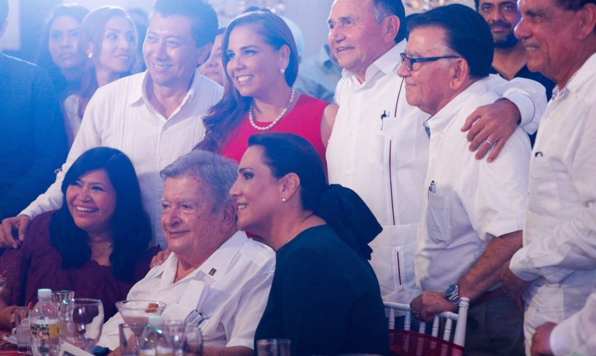 ¿CACHIRULES? | Legisladores que compitieron por PT y PES se pasaron a MORENA