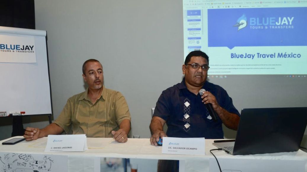 Empresa de QR aprovecha Ley de Movilidad; crea plataforma móvil para transportadoras turísticas.