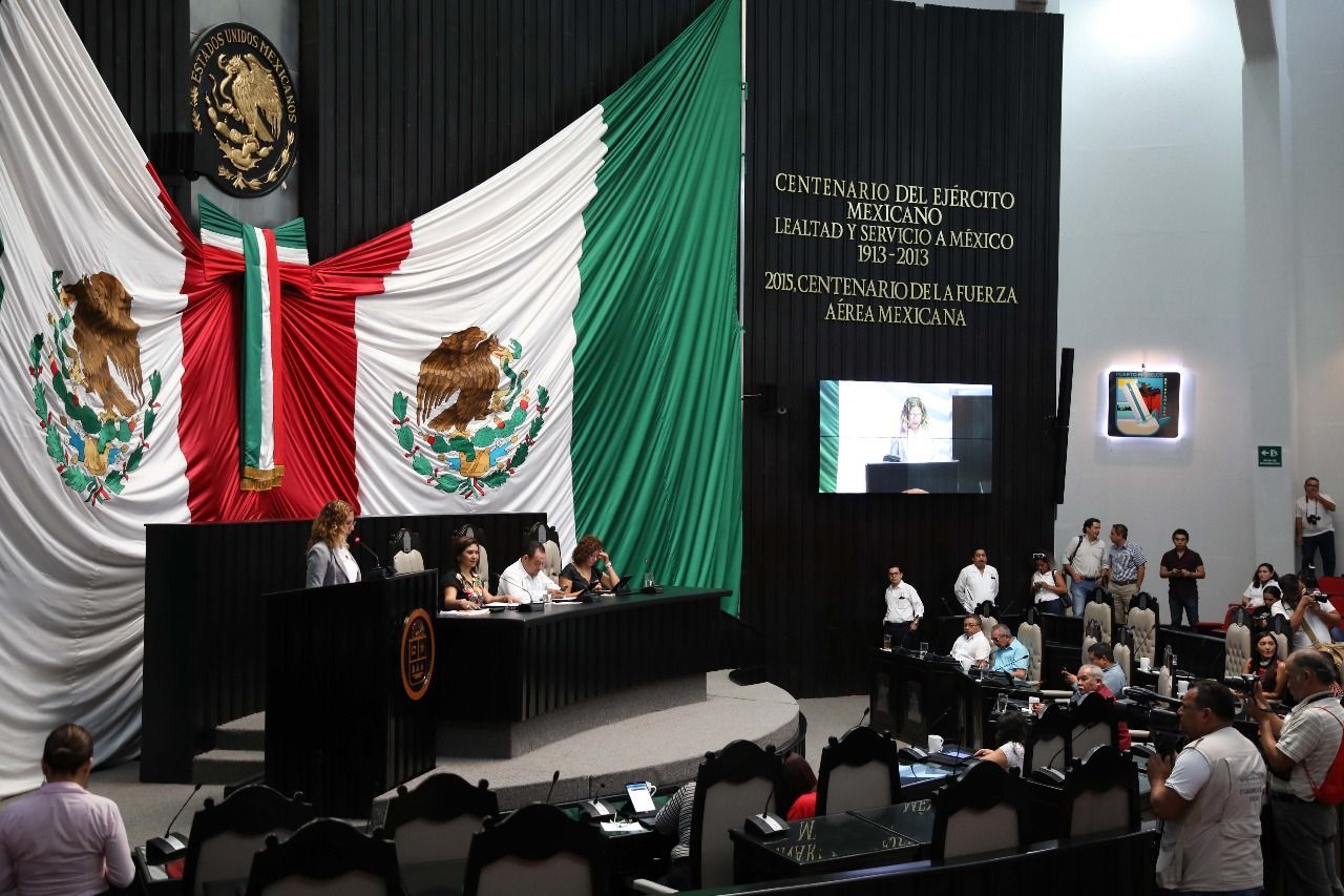 Proponen multas y cárcel para quién difunda sin consentimiento fotos o videos en redes sociales