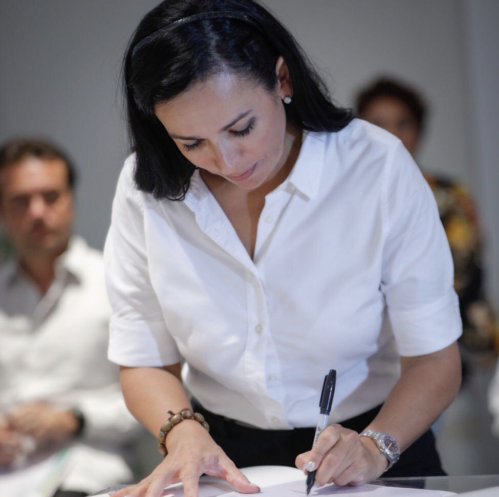 Busca Laura Fernández recursos para enfrentar contingencia del sargazo