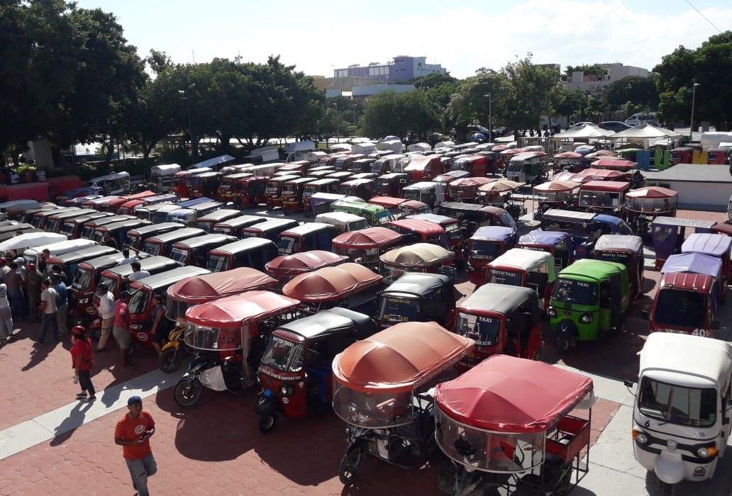 Otro conflicto de taxistas; ahora con mototaxis