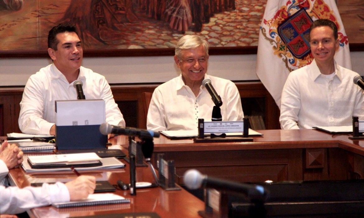 Avanzan AMLO y gobernadores en proyecto del Tren Maya