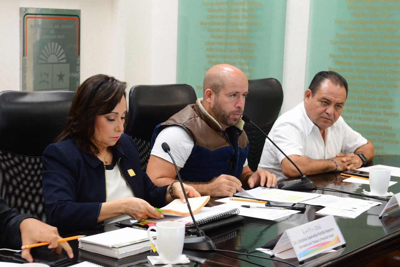 Comparece ante legisladores, secretaria del Trabajo y Previsión Social