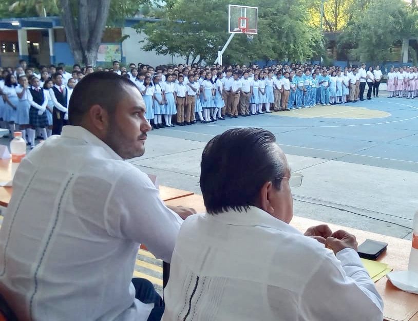 Se queja Janix por “desaire” de Mara, y sube de tono batalla política en el Cabildo