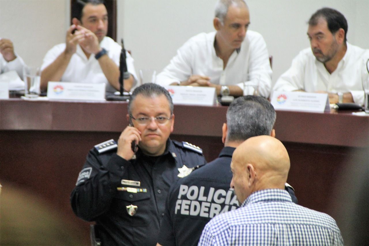 Pide Capella no hacer caso a extorsiones telefónicas | “Son por campañas electorales”, aseguró