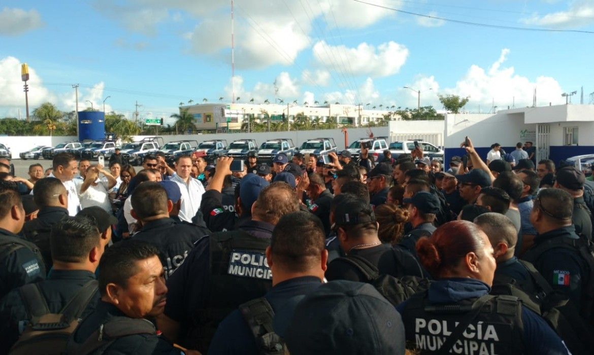 “Policías rentaban radios a la delincuencia”: Pérez Abarca