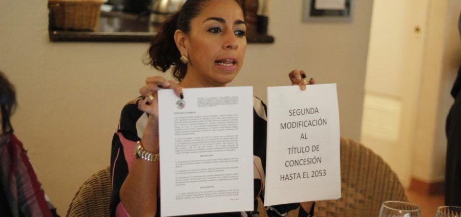 Marybel muestra contrato de Aguakan que ella aprobó… pero dice que la gente está “hasta la madre” de la empresa