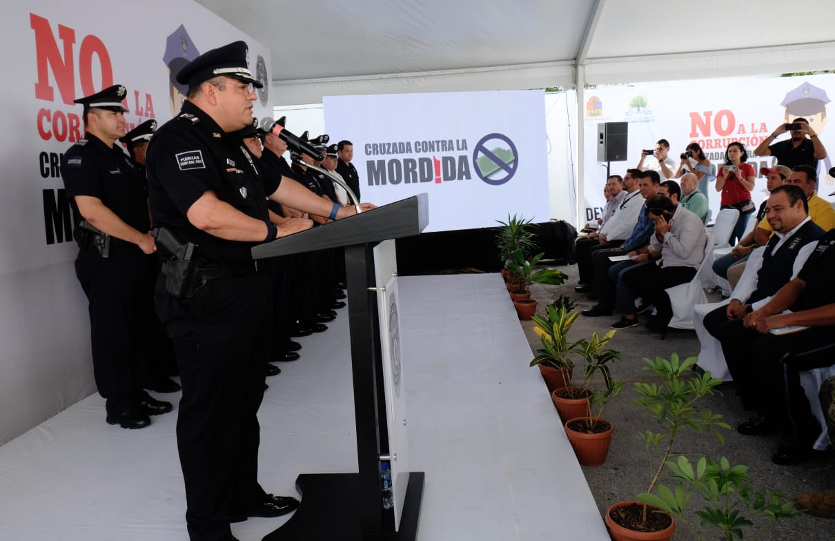 Defienden tarea de Capella en Morelos