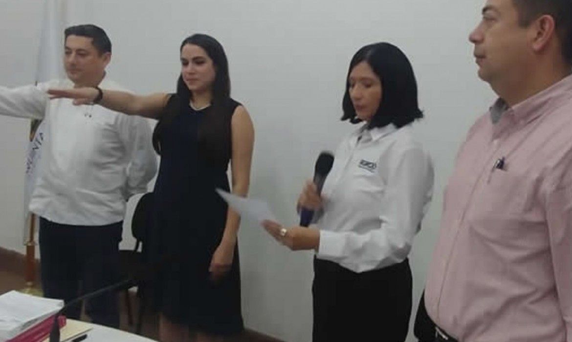 Mayra suma incondicionales en el Ieqroo, en el arranque del proceso electoral