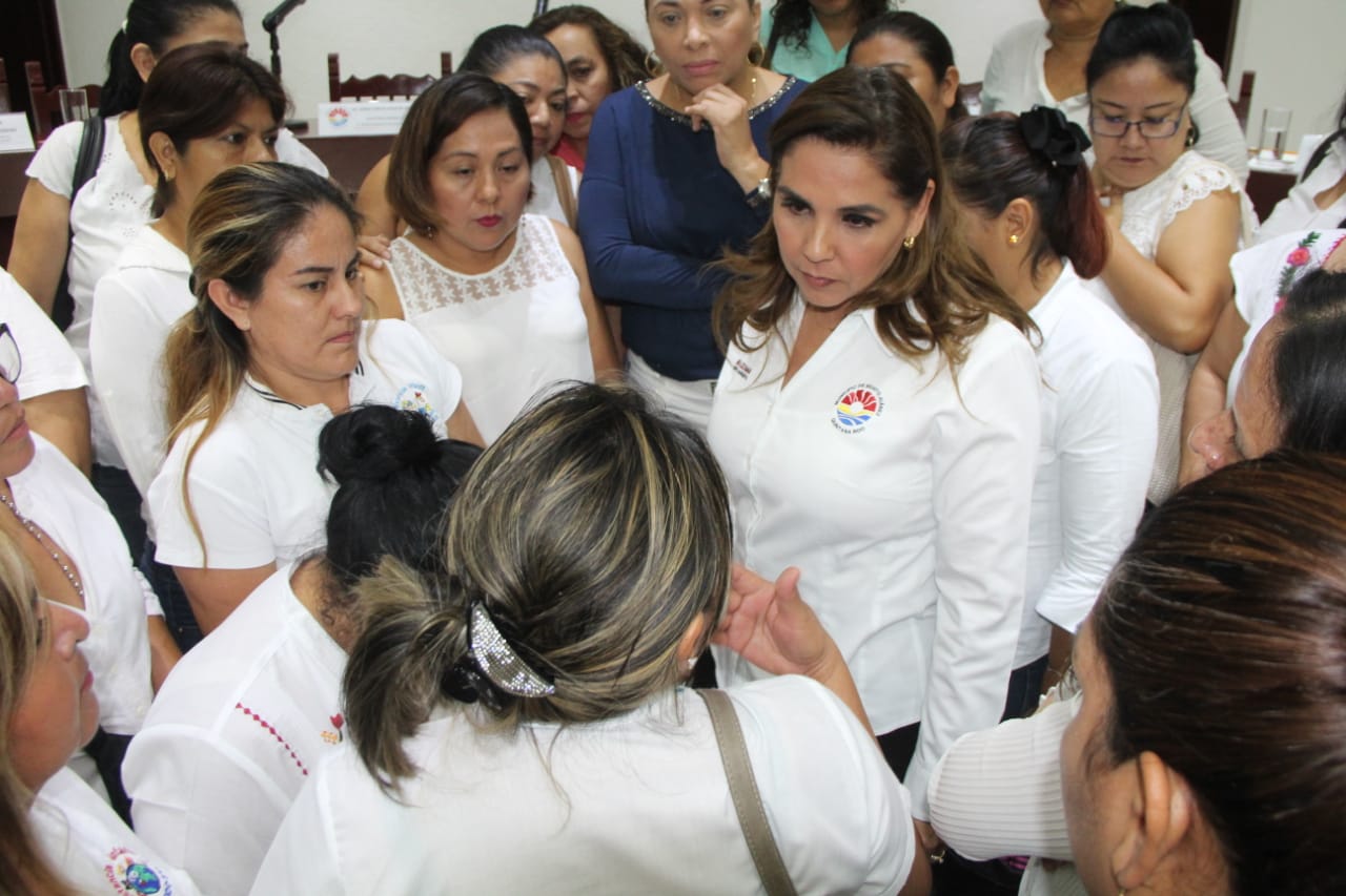 Le cae a Mara conflicto de guarderías infantiles
