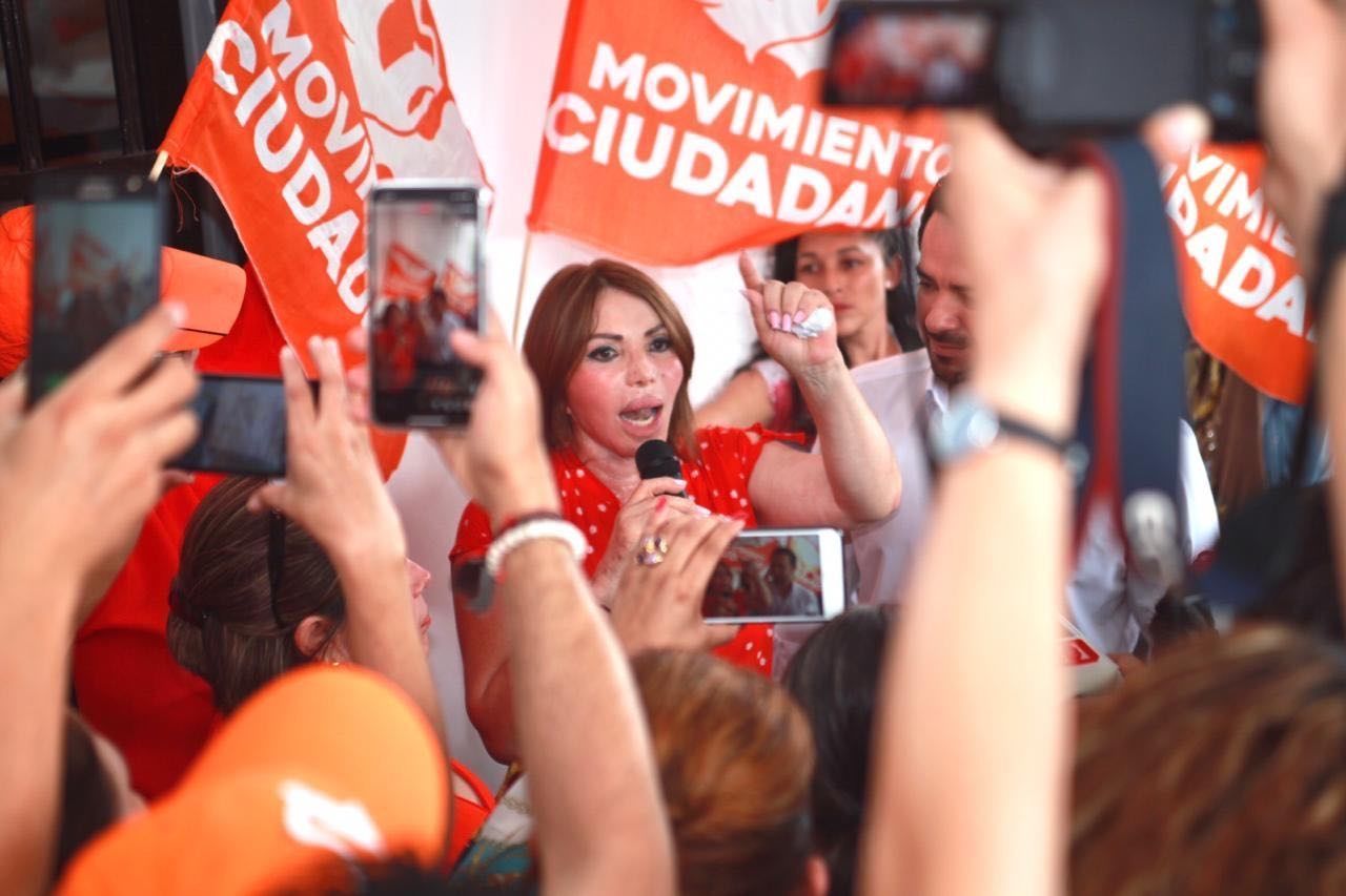 Teqroo emite amonestación pública contra MC