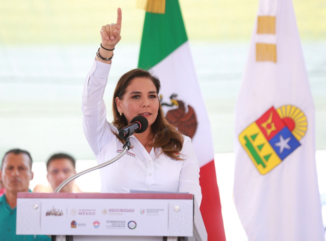Funcionario de Mara critica a AMLO, y la alcaldesa le da “like”