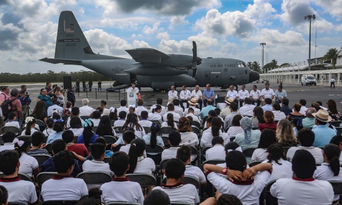 Arriban aviones “Cazahuracanes” a Cozumel  