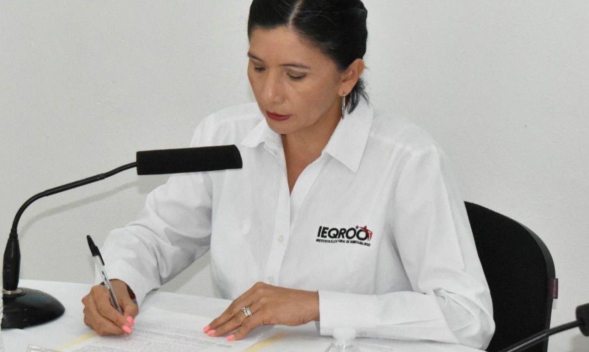 Mayra dice que el Ieqroo fortalece la democracia, y no debe desaparecer