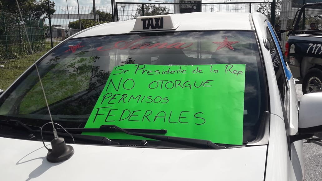 Pedro Joaquín dijo que dialogan con taxistas para que no vuelva a ocurrir un bloqueo en aeropuerto