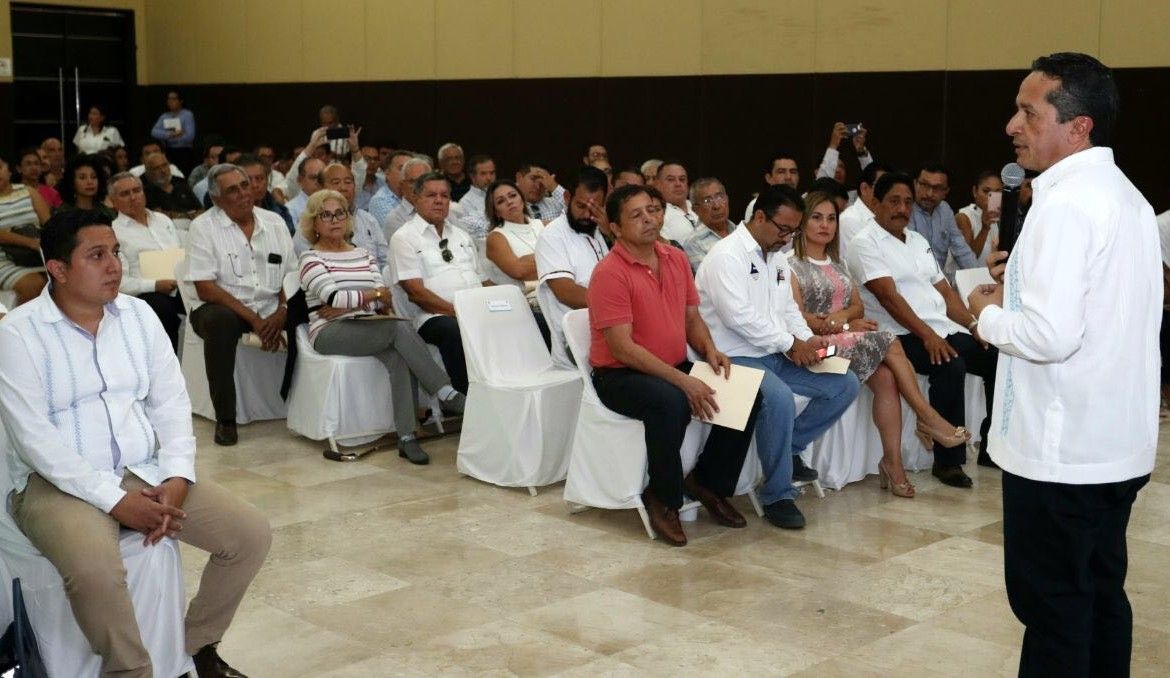 Se reúne Carlos Joaquín con más de 50 empresarios del sur para exponer programas, obras y acciones que impulsan el desarrollo económico