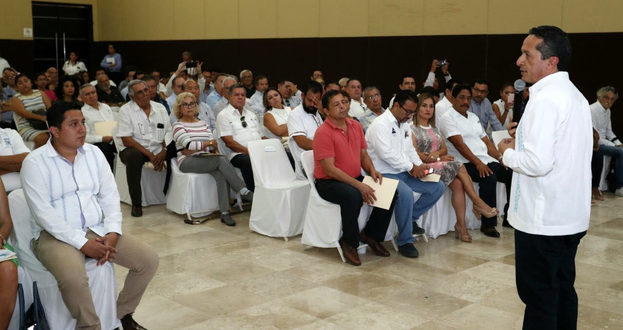 Se reúne Carlos Joaquín con más de 50 empresarios del sur para exponer programas, obras y acciones que impulsan el desarrollo económico