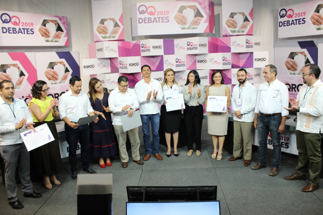 Participaron 67 candidat@s en debates; se habían anotado 73