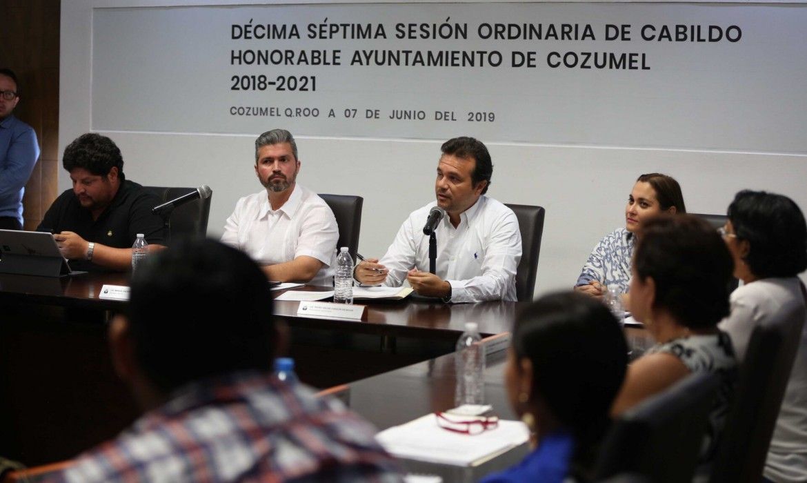 COZUMEL | Avala Cabildo contratar 14 patrullas