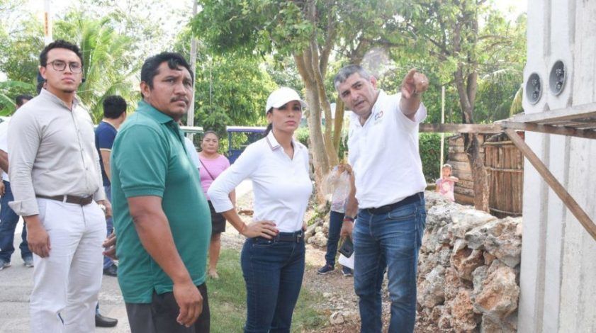 Gestiona gobierno de Puerto Morelos ampliación de 8 Km de red eléctrica en Leona Vicario