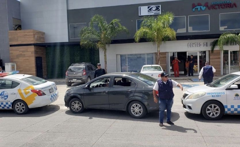 Taxistas aseguran que UBER está activo en Cancún, y exigen respuesta de las autoridades