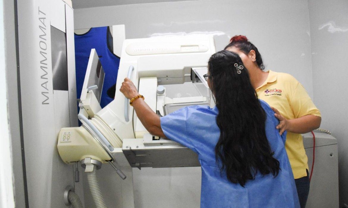 Llega a Puerto Morelos la jornada de salud “Tómatelo a Pecho”