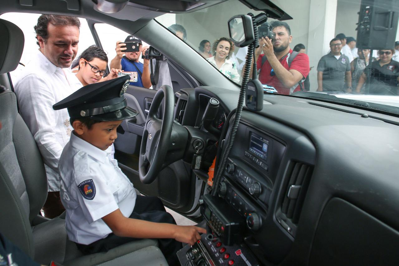 Inaugura Pedro Joaquín el curso de verano “Ki’i óol Paal”, organizado por primera vez para hijos de policías de Cozumel