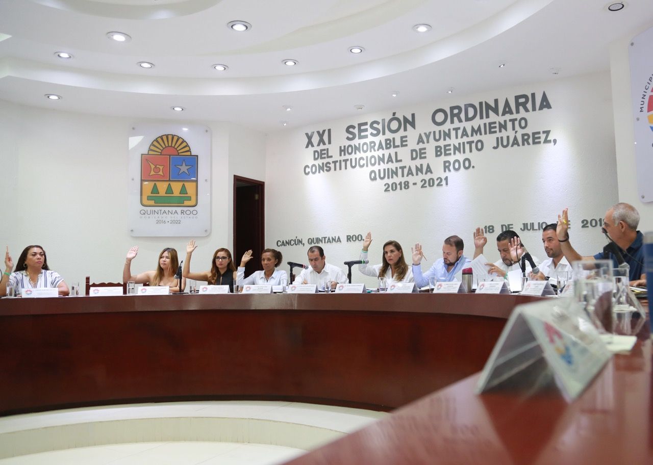 Ratifican a Secretario de Seguridad Pública de Cancún, y nombrad directores de policía Turística y Preventiva