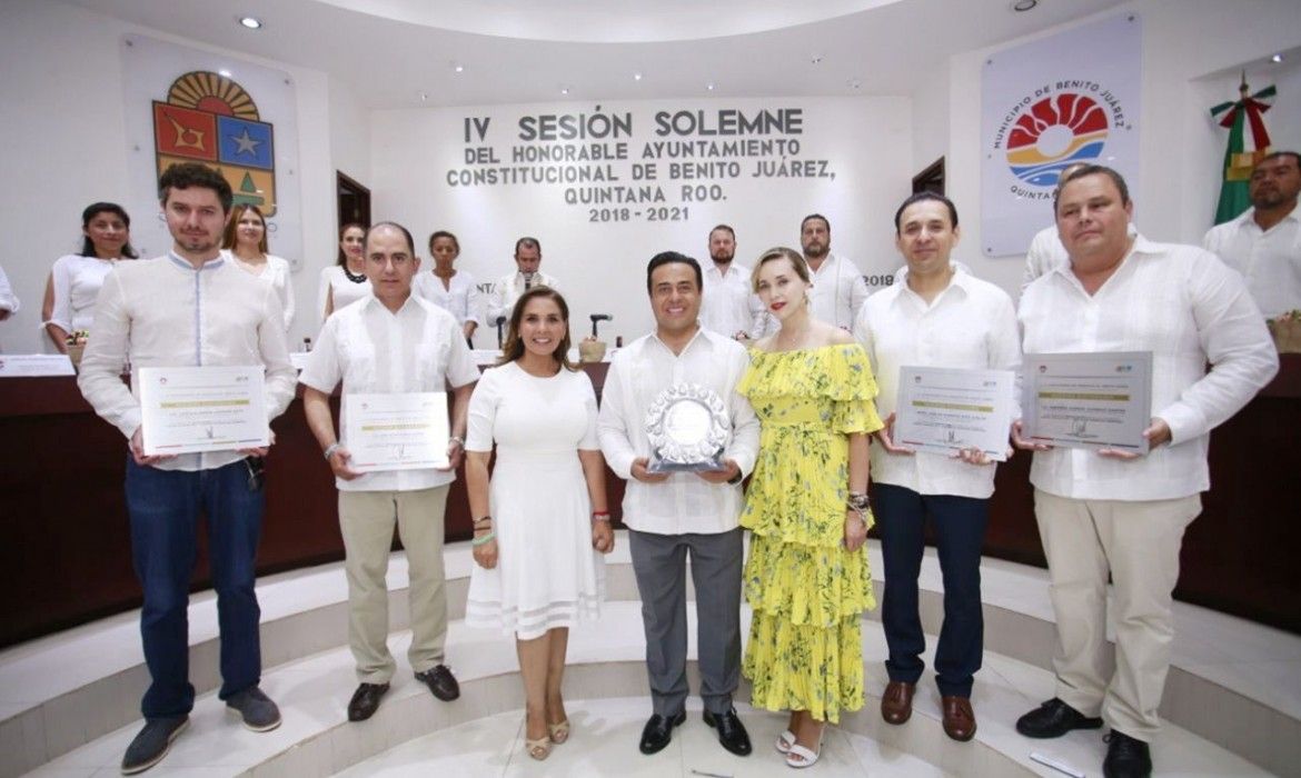 Hermanan Cancún con Santiago de Querétaro