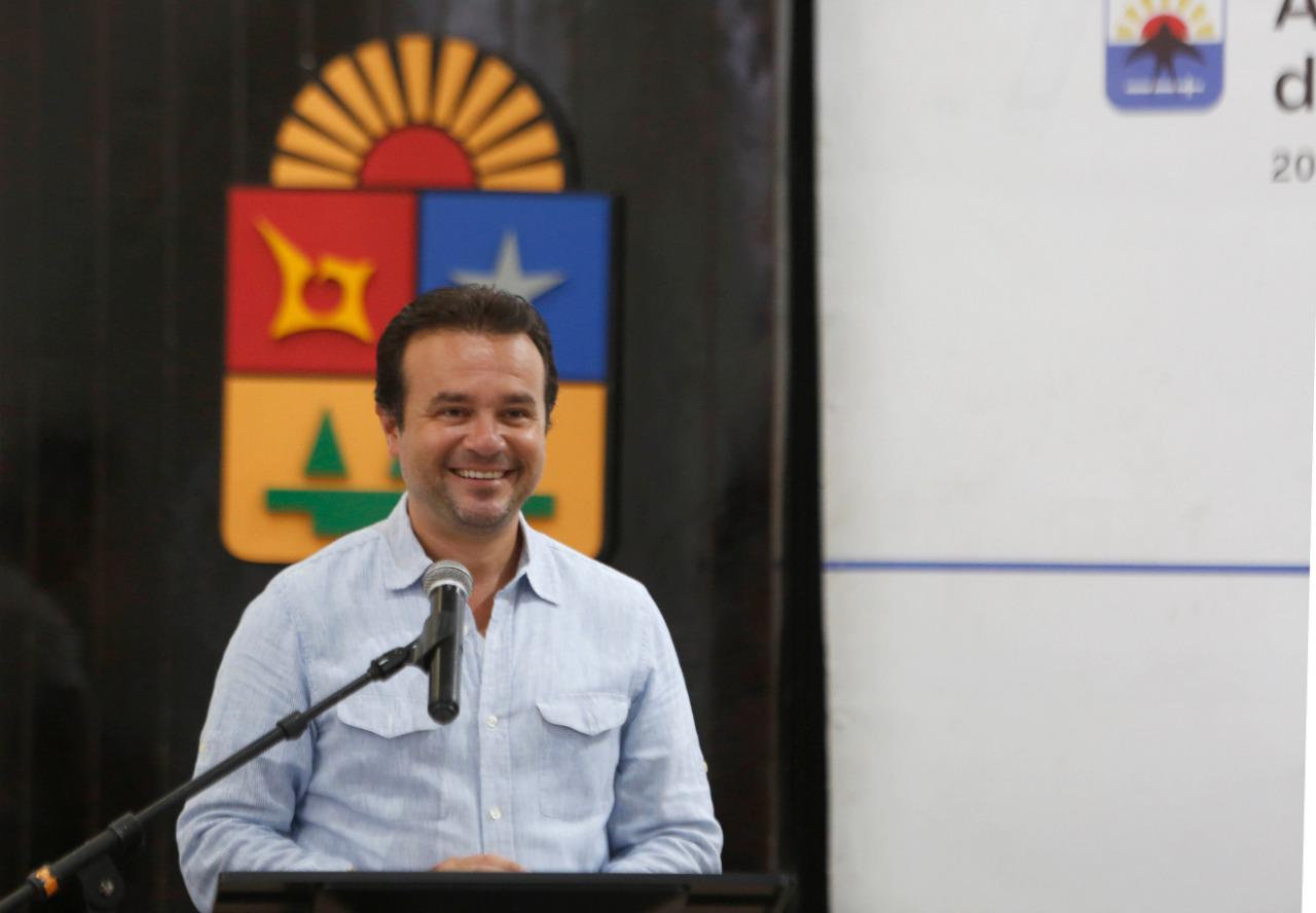 Federación no consultó con municipio cierre de arrecifes en Cozumel: Pedro Joaquín