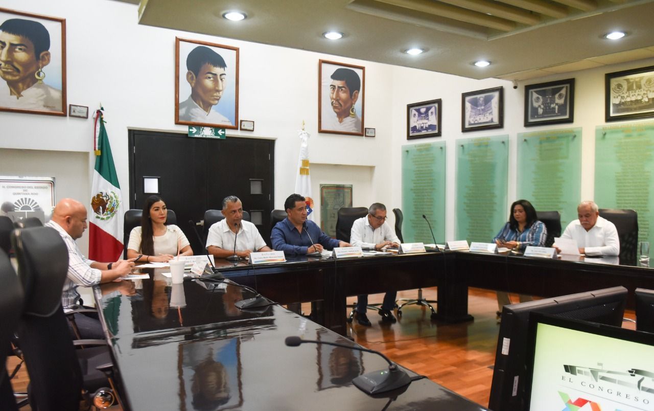 Proponen sancionar a profesionistas médicos que ejerzan sin acreditación