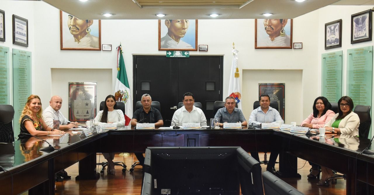 Convocan a un tercer periodo extraordinario de sesiones en el Congreso