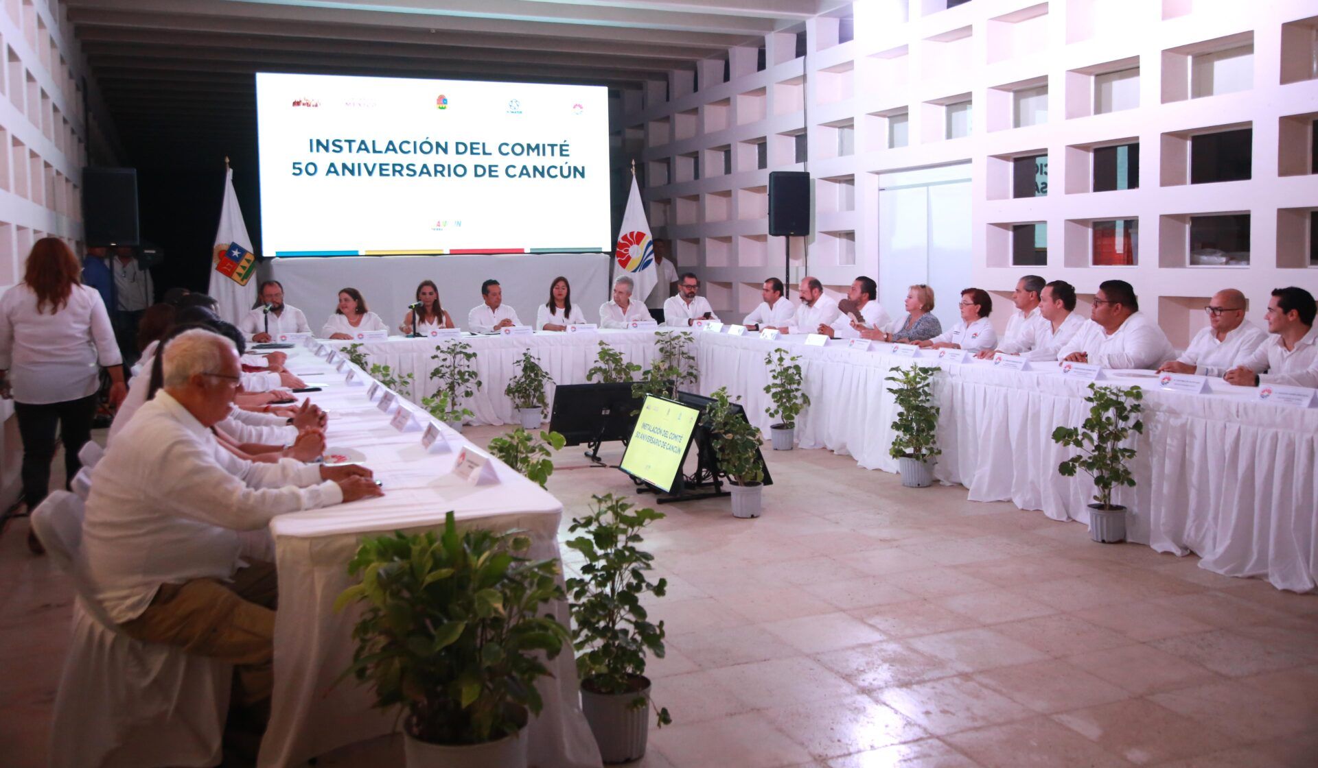 Sector empresarial respalda planeación para 50 aniversario de Cancún