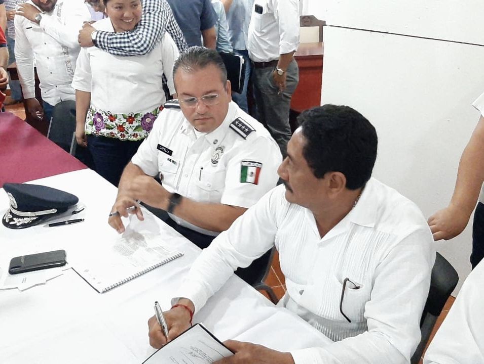 OPB firma Mando Único, y Capella ya tiene el control de todas las policías del estado