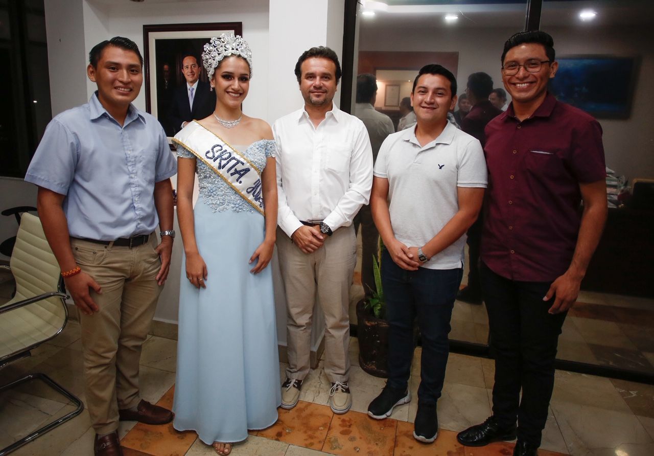 Atiende Pedro Joaquín actividades de la juventud cozumeleña