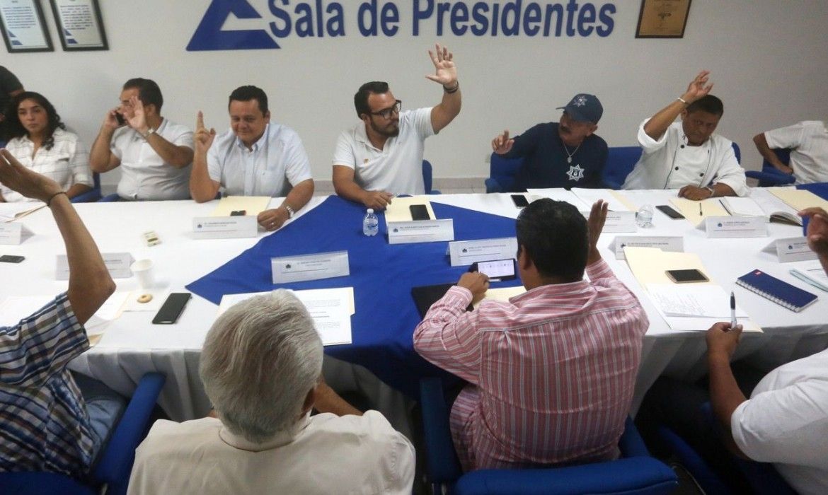 COZUMEL | Promueven ordenamiento del comercio en vía pública