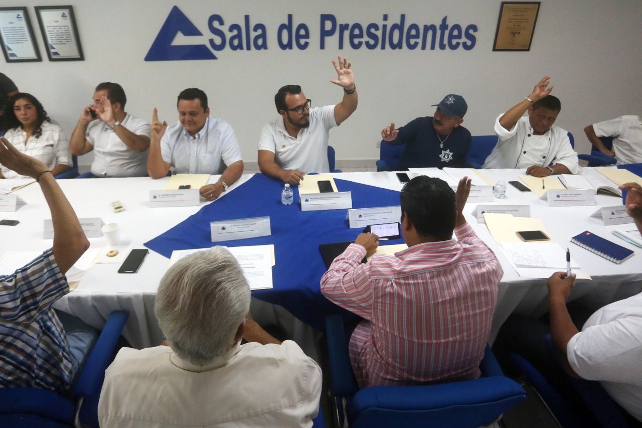COZUMEL | Promueven ordenamiento del comercio en vía pública