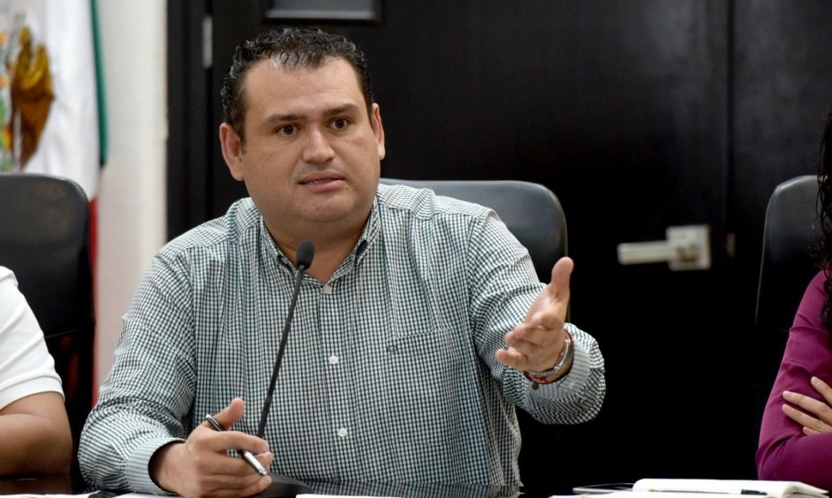 Gasca dice que etiquetarían dinero que se ahorre con refinanciamiento de deuda estatal