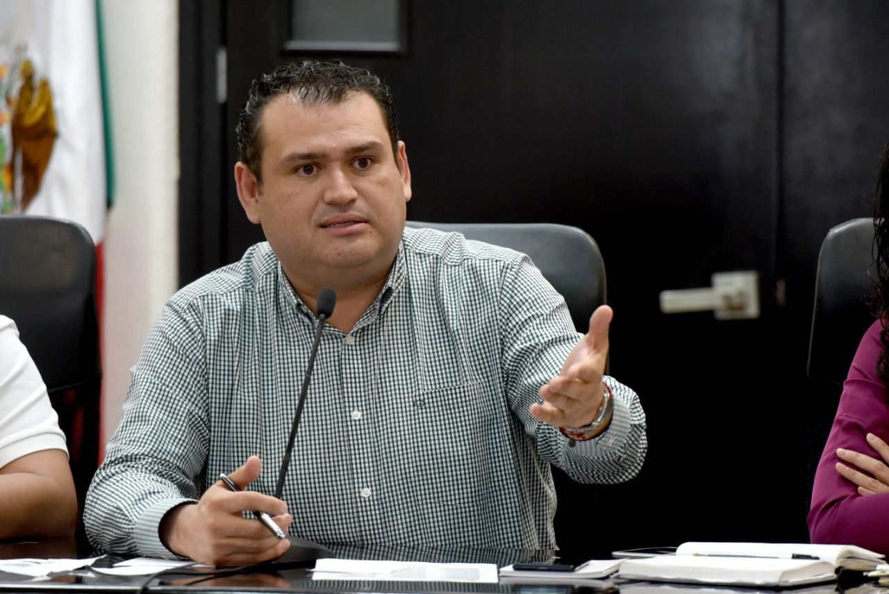 Gasca dice que etiquetarían dinero que se ahorre con refinanciamiento de deuda estatal